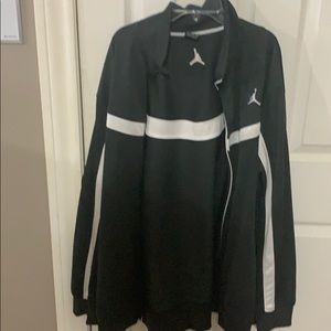 COPY - Jordan Warmup Jacket M Dark Gray and White